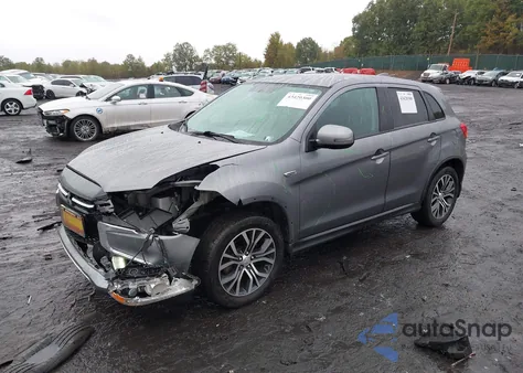 2019 Mitsubishi Outlander Sport 2.0 Se z USA, uszkodzony, nr VIN JA4AR3AU0KU004990